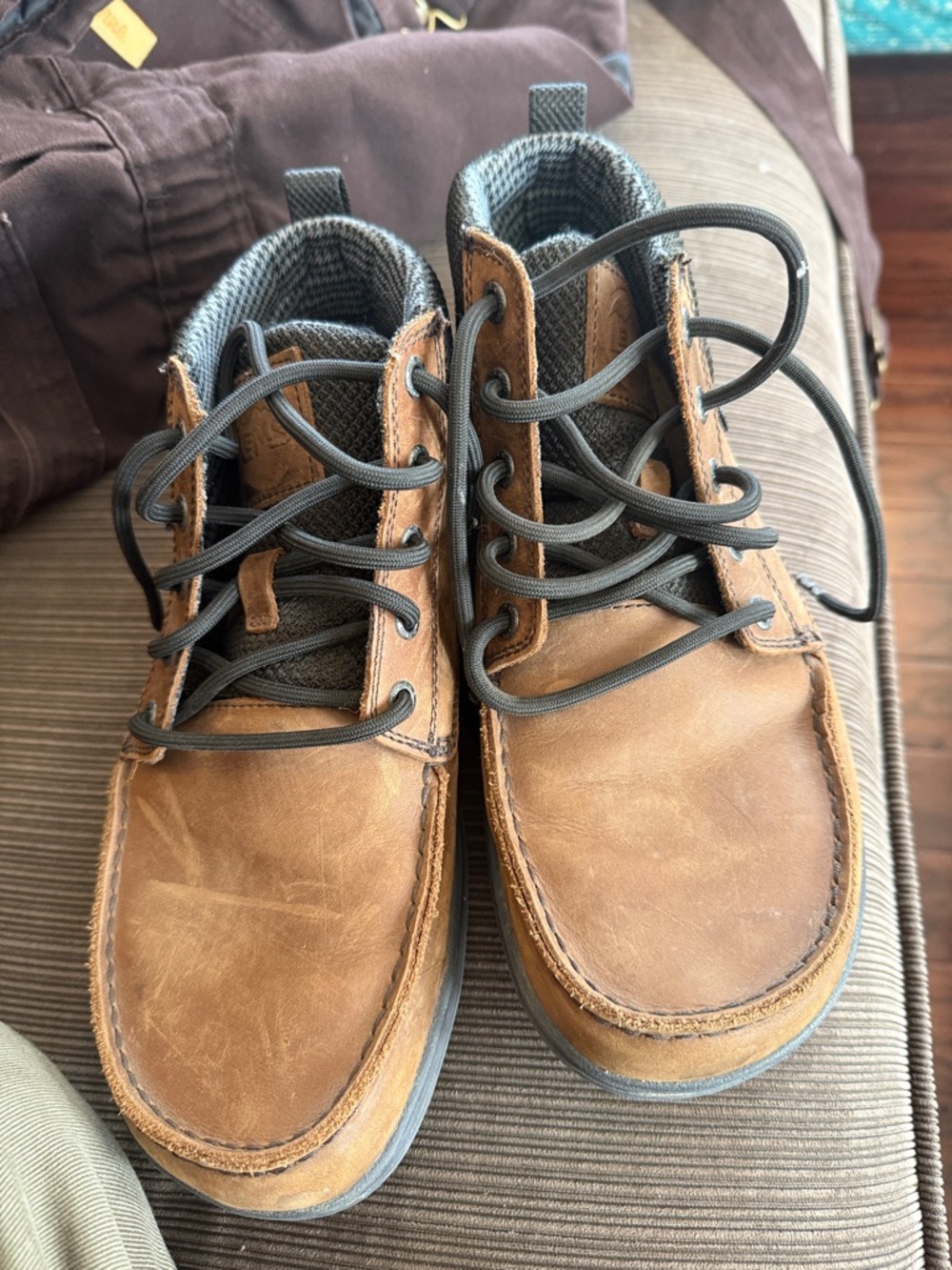 Lems Boulder Mid Boots Mens size 8.5 — Womens size 10